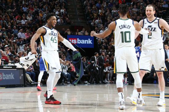 博扬30分 戈贝尔28分15板 福克斯21分8助 爵士123-101大胜国王 博扬30分 戈贝尔28分15板 福克斯21分8助 爵士123-101大胜国王