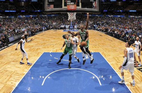 凯尔特人客场以109-98击败魔术 沃克37+6海沃德22+14+5富尼耶30分 凯尔特人客场以109-98击败魔术 沃克37+6海沃德22+14+5富尼耶30分