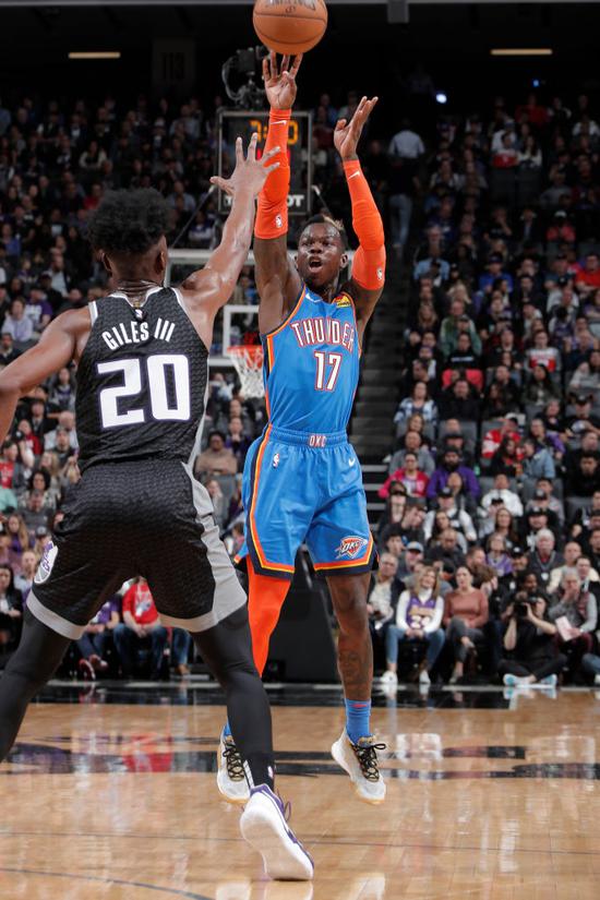 施罗德24分9助 亚历山大17分7板7助 雷霆120-100轻取国王 施罗德24分9助 亚历山大17分7板7助 雷霆120-100轻取国王