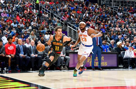 老鹰加时赛以140-135险胜尼克斯 杨48+13科林斯32+16兰德尔35+18 老鹰加时赛以140-135险胜尼克斯 杨48+13科林斯32+16兰德尔35+18