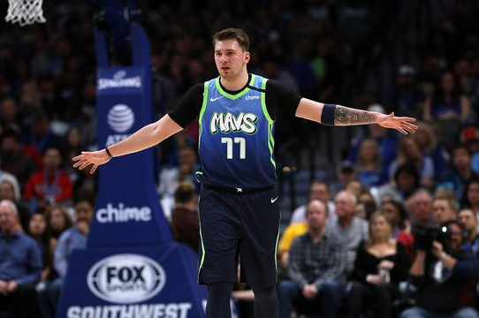 独行侠主场以139-123送森林狼5连败 东契奇20+9+7 哈达威23分 拉塞尔29分 独行侠主场以139-123送森林狼5连败 东契奇20+9+7 哈达威23分 拉塞尔29分