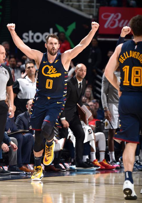 骑士主场以104-102险胜掘金 乐福27+5 塞克斯顿25+7+5 巴顿22+8 骑士主场以104-102险胜掘金 乐福27+5 塞克斯顿25+7+5 巴顿22+8