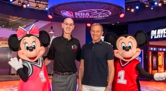 名记:NBA可能会选择在奥兰多的迪士尼乐园重启本赛季 名记:NBA可能会选择在奥兰多的迪士尼乐园重启本赛季