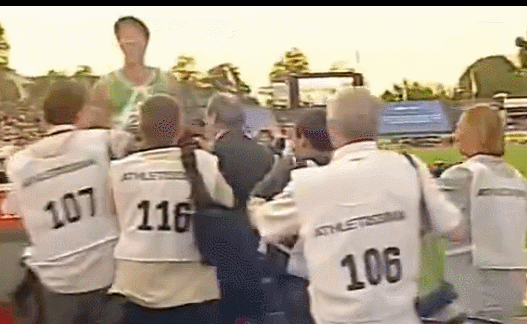 刘翔37岁生日 曾破世界纪录12秒88!14年神坛到人间 刘翔37岁生日 曾破世界纪录12秒88!14年神坛到人间