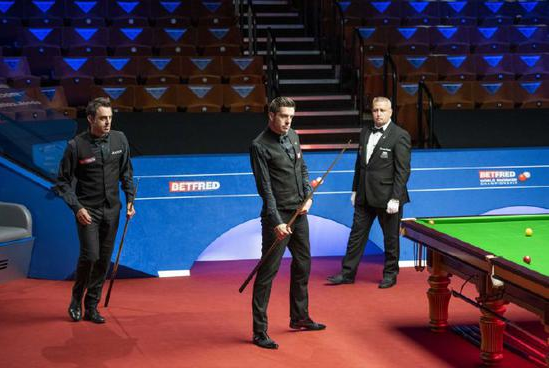 奥沙利文追2赛点17-16塞尔比 第7次进世锦赛决赛