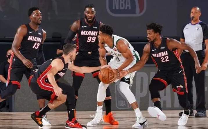 巴特勒30+7+6 字母哥21+16+9 热火115-110轻取雄鹿大比分3-0获赛点 巴特勒30+7+6 字母哥21+16+9 热火115-110轻取雄鹿大比分3-0获赛点