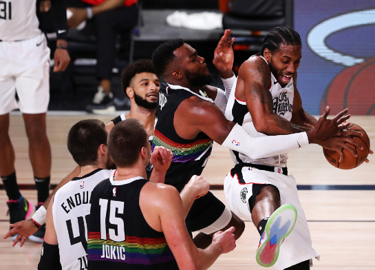 掘金111-98逆转快船拖入抢七 约基奇34+14+7 乔治33+6 掘金111-98逆转快船拖入抢七 约基奇34+14+7 乔治33+6