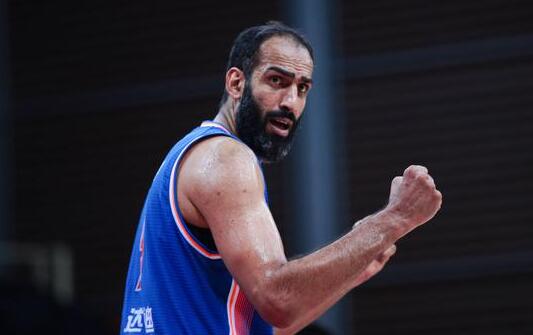 四川6人上双以113-112击败北京取2连胜 吉布森空砍38分! 四川6人上双以113-112击败北京取2连胜 吉布森空砍38分!