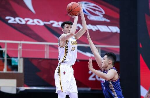 CBA-赵岩昊30分西热空砍准三双 广厦113-100送同曦6连败 CBA-赵岩昊30分西热空砍准三双 广厦113-100送同曦6连败