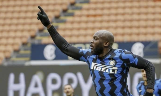 1月20日转会通:皇萨仁争巴雷拉 曼城8000万欧求购卢卡库 1月20日转会通:皇萨仁争巴雷拉 曼城8000万欧求购卢卡库