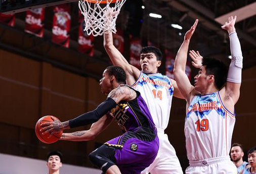 约瑟夫-杨34+8+8 孙桐林26+16 于德豪23分 北控100-93力克新疆 约瑟夫-杨34+8+8 孙桐林26+16 于德豪23分 北控100-93力克新疆