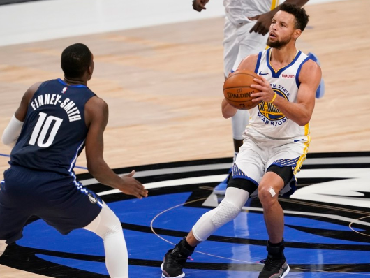 东契奇42+11+7库里空砍57分 独行侠134-132擒勇士复仇成功 东契奇42+11+7库里空砍57分 独行侠134-132擒勇士复仇成功