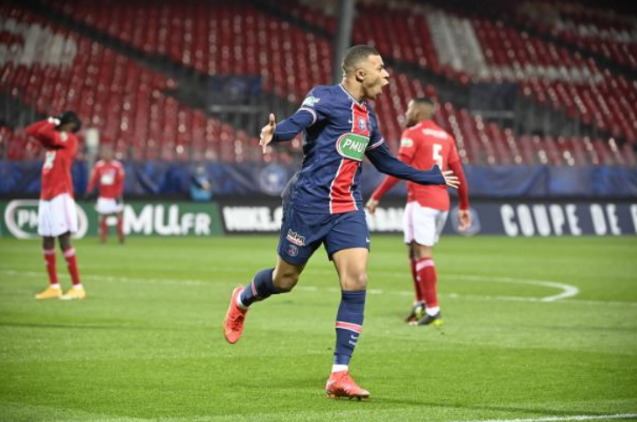 法国杯-姆巴佩双响萨拉维亚建功 巴黎3-0晋级16强 法国杯-姆巴佩双响萨拉维亚建功 巴黎3-0晋级16强