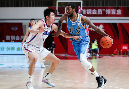 麦克雷首秀 北京95-84力克天津 吉布森28+10+5范子铭22+9 麦克雷首秀 北京95-84力克天津 吉布森28+10+5范子铭22+9