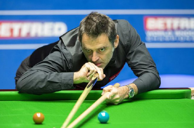 奥沙利文开挂6-9连追3赛点 10-9惊天逆转进决赛