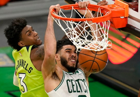 塔图姆狂砍53分创生涯新高 凯尔特人加时145-136险胜森林狼 塔图姆狂砍53分创生涯新高 凯尔特人加时145-136险胜森林狼