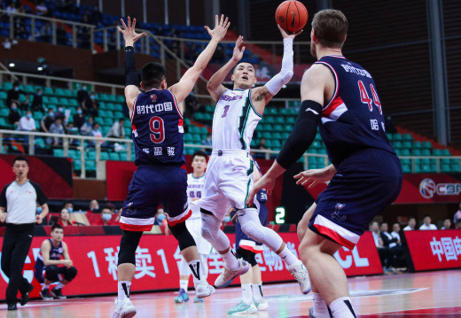 摩尔空砍55分高诗岩24+6 山东119-107力克广州晋级八强 摩尔空砍55分高诗岩24+6 山东119-107力克广州晋级八强