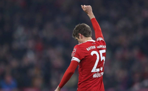 德甲-拜仁前瞻:无莱万南大王火力堪忧 争冠又遇关键战 德甲-拜仁前瞻:无莱万南大王火力堪忧 争冠又遇关键战