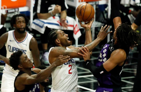 快船105-100险胜猛龙止连败 乔治22+9小卡13分延续低迷 快船105-100险胜猛龙止连败 乔治22+9小卡13分延续低迷