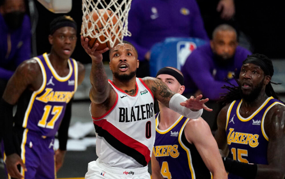 8日NBA前瞻:利拉德成开拓者关键 雄鹿欲赛季横推火箭 8日NBA前瞻:利拉德成开拓者关键 雄鹿欲赛季横推火箭