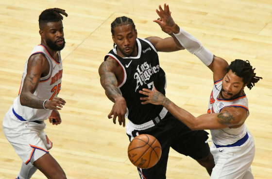 罗斯25+8兰德尔两双 伦纳德29分 快船100-106不敌尼克斯 罗斯25+8兰德尔两双 伦纳德29分 快船100-106不敌尼克斯