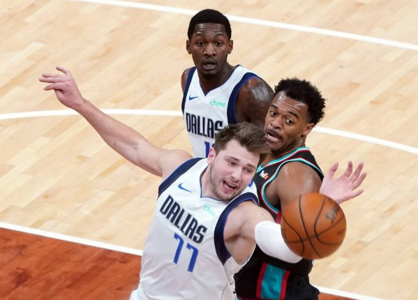 灰熊7人上双133-104大胜独行侠 东契奇12分莫兰特24+8 灰熊7人上双133-104大胜独行侠 东契奇12分莫兰特24+8