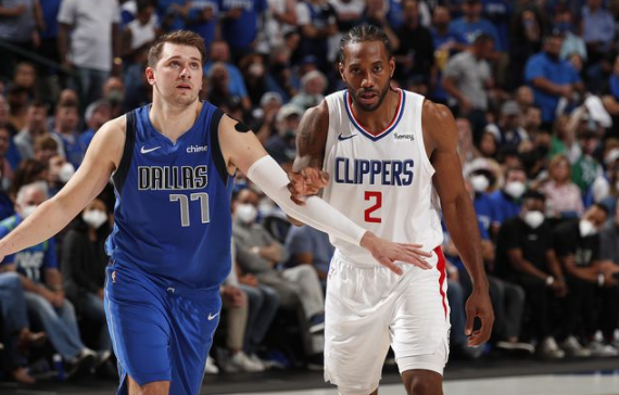 3-3追平!快船104-97险胜独行侠将抢7 小卡45+6东契奇29+8+11 3-3追平!快船104-97险胜独行侠将抢7 小卡45+6东契奇29+8+11