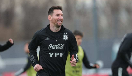 美洲杯-阿根廷前瞻:梅西对决苏亚雷斯 后防核心伤愈复出 美洲杯-阿根廷前瞻:梅西对决苏亚雷斯 后防核心伤愈复出