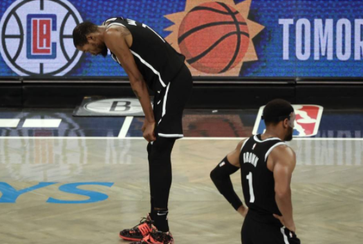 20日NBA纪录:字母哥一数据创历史 KD创抢七单场最高分 20日NBA纪录:字母哥一数据创历史 KD创抢七单场最高分