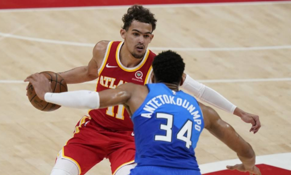 雄鹿113-102老鹰 总比分来到2-1 米德尔顿38+11+7 字母哥33+11 杨35分 雄鹿113-102老鹰 总比分来到2-1 米德尔顿38+11+7 字母哥33+11 杨35分