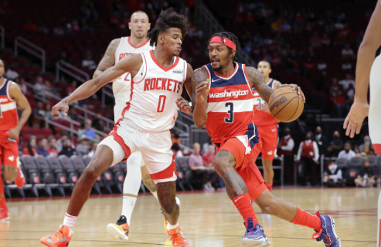 火箭125-119险胜奇才开门红 小波特25+5+4榜眼秀12分 火箭125-119险胜奇才开门红 小波特25+5+4榜眼秀12分