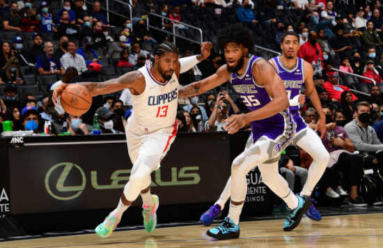 国王113-98击沉快船 乔治季前赛首秀半场9分 福克斯23分 国王113-98击沉快船 乔治季前赛首秀半场9分 福克斯23分