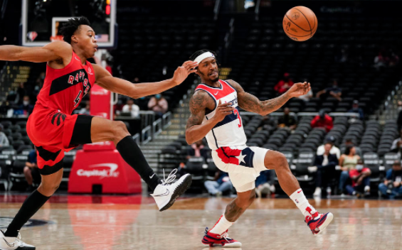 NBA季前赛-猛龙113-108逆转奇才 库兹马24+7比尔7分 NBA季前赛-猛龙113-108逆转奇才 库兹马24+7比尔7分