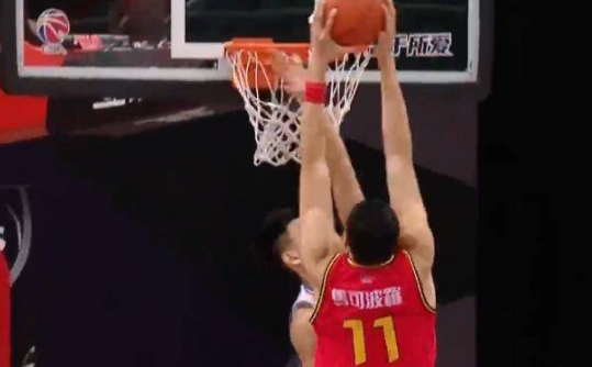 深圳7人上双103-78轻取福建迎5连胜 贺希宁11+6+6沈梓捷10分 深圳7人上双103-78轻取福建迎5连胜 贺希宁11+6+6沈梓捷10分