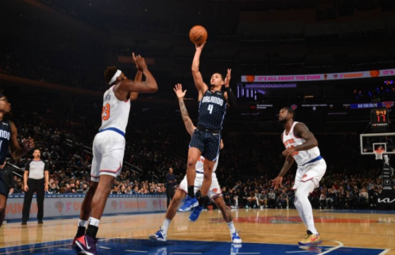 巴雷特17+9+5科尔-安东尼准三双 魔术客场104-98战胜尼克斯 巴雷特17+9+5科尔-安东尼准三双 魔术客场104-98战胜尼克斯