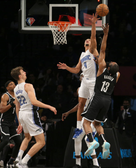 哈登36分准三双杜兰特休战 篮网115-113逆转险胜魔术登顶 哈登36分准三双杜兰特休战 篮网115-113逆转险胜魔术登顶