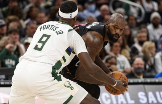 字母哥休战洛瑞10分 米德尔顿22+9 雄鹿124-102复仇热火 字母哥休战洛瑞10分 米德尔顿22+9 雄鹿124-102复仇热火