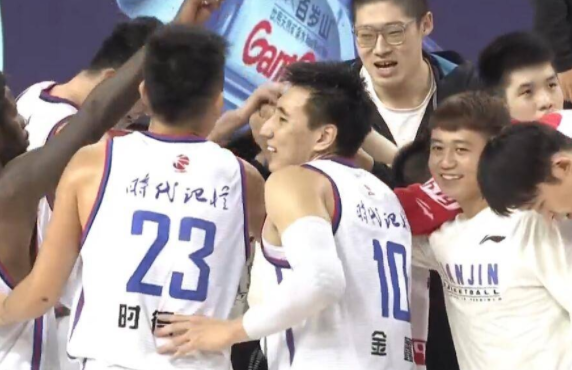 天津101-99险胜吉林 林庭谦27+6琼斯失三分绝杀 天津101-99险胜吉林 林庭谦27+6琼斯失三分绝杀