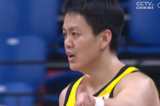 姜伟泽砍36+5琼斯摘三双 吉林104-87大胜山西取三连胜 姜伟泽砍36+5琼斯摘三双 吉林104-87大胜山西取三连胜