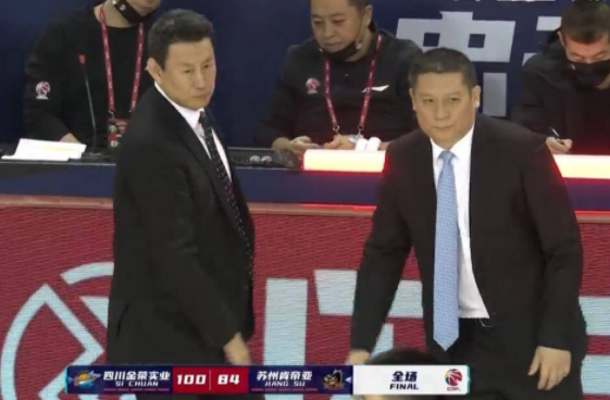 哈达迪砍三双张殿梁24分 四川100-84轻取江苏结束3连败 哈达迪砍三双张殿梁24分 四川100-84轻取江苏结束3连败