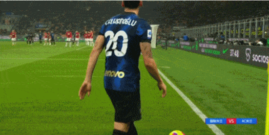 1644172353960475.gif 1.gif