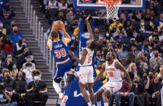 库里空砍35+10兰德尔28+16+7 勇士错失绝平114-116憾负尼克斯 库里空砍35+10兰德尔28+16+7 勇士错失绝平114-116憾负尼克斯