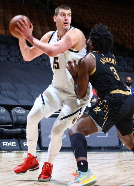 约基奇28+15+6西卡35分 猛龙109-110不敌掘金结束八连胜 约基奇28+15+6西卡35分 猛龙109-110不敌掘金结束八连胜