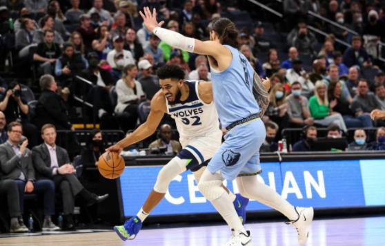 拉塞尔37+9莫兰特20分 唐斯两双森林狼119-114险胜灰熊 拉塞尔37+9莫兰特20分 唐斯两双森林狼119-114险胜灰熊