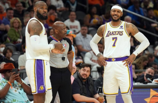 詹皇31分+里程悲布克30+10 太阳6人上双140-111击溃湖人 詹皇31分+里程悲布克30+10 太阳6人上双140-111击溃湖人