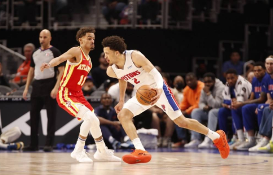 特雷-杨砍21+9康宁汉姆17分 活塞8人上双122-101擒老鹰 特雷-杨砍21+9康宁汉姆17分 活塞8人上双122-101擒老鹰