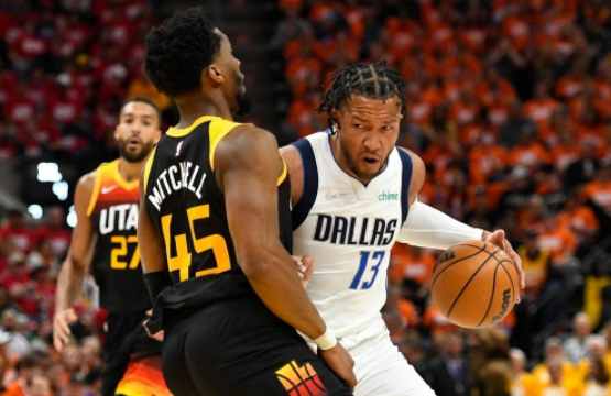 布朗森31分东契奇继续缺阵 独行侠126-118再胜爵士总分2-1 布朗森31分东契奇继续缺阵 独行侠126-118再胜爵士总分2-1