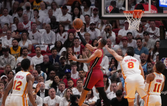 热火97-94胜老鹰晋级东部半决赛 巴特勒缺阵特雷杨11分 热火97-94胜老鹰晋级东部半决赛 巴特勒缺阵特雷杨11分