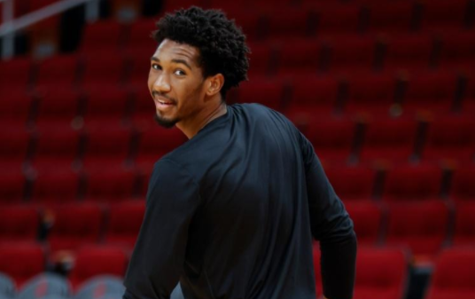 猛龙97-77力克76人 布鲁克斯25+7 班顿21+7 乔24分 猛龙97-77力克76人 布鲁克斯25+7 班顿21+7 乔24分