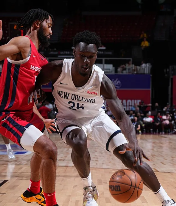 NBA夏联-鹈鹕106-88大胜奇才 西尔维迪斯25分 哈珀18+6 NBA夏联-鹈鹕106-88大胜奇才 西尔维迪斯25分 哈珀18+6